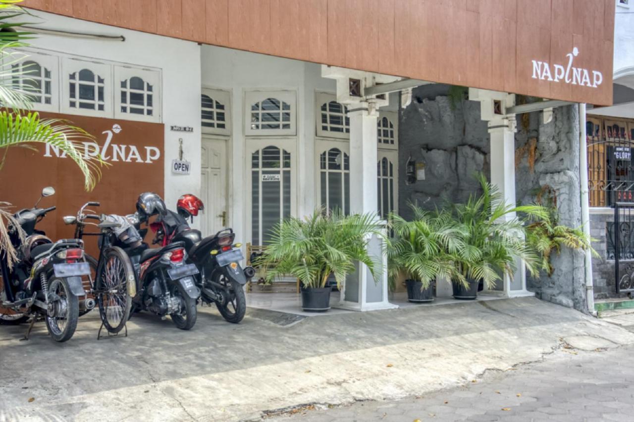 Reddoorz Hostel Near Prawirotaman Jogja Джок'якарта Екстер'єр фото