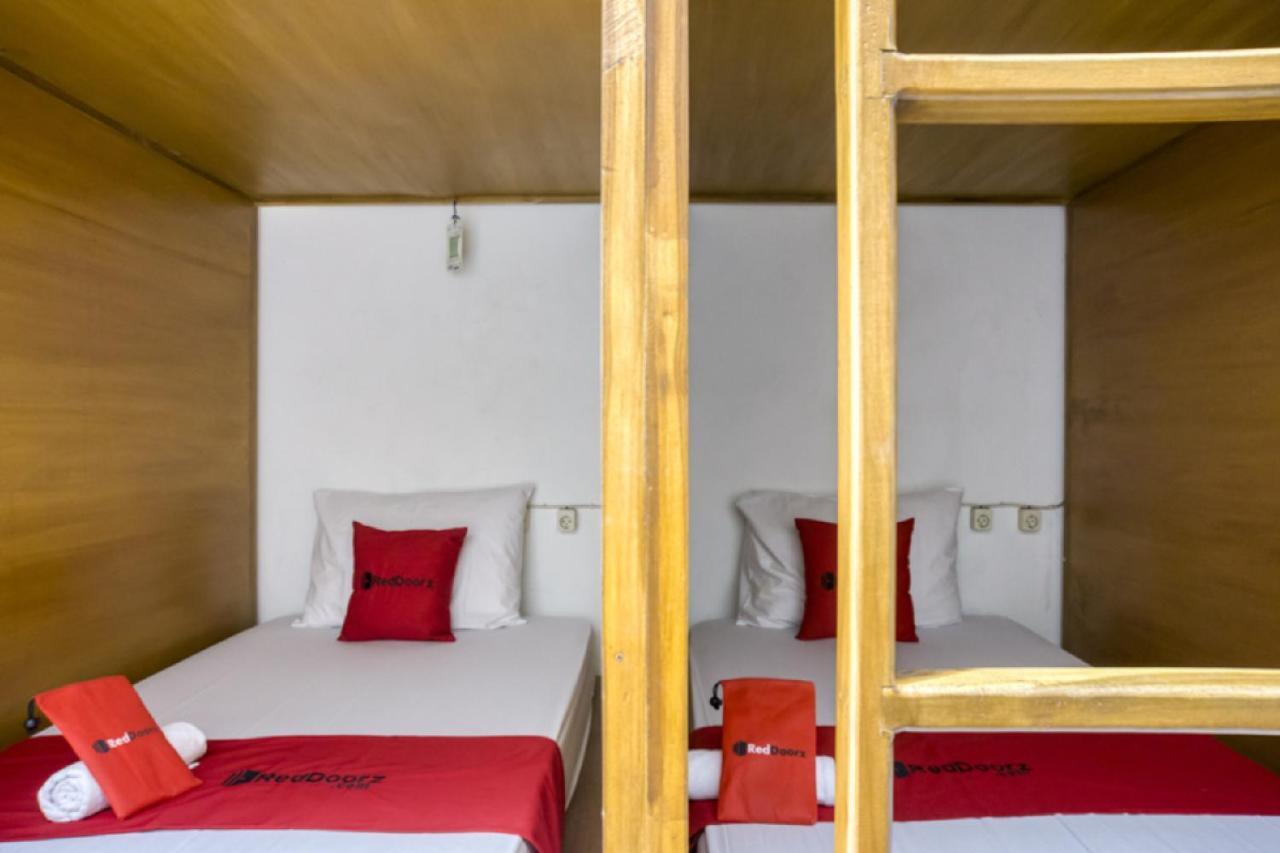Reddoorz Hostel Near Prawirotaman Jogja Джок'якарта Екстер'єр фото
